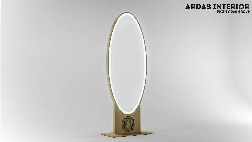 versace_mirror_1.webp